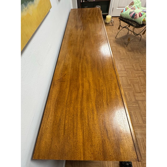 Vintage Hollywood Regency Chinoiserie Burl Walnut Credenza / Dresser With Brass Hardware — 1980s For Sale - Image 11 of 12