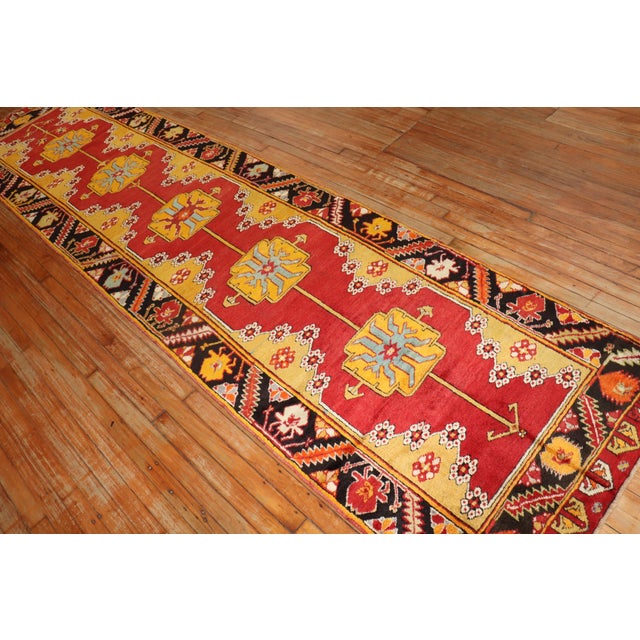 Early 20th Century Zabihi Collection Karapinar Bright Turkish 13 Foot Runner - 3'2" x 13' For Sale - Image 4 of 10