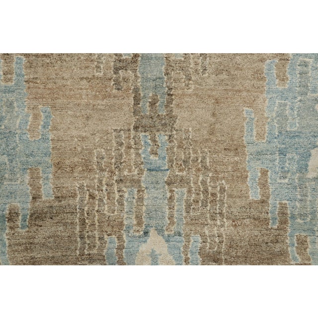 Rug & Kilim Rug & Kilim Modern Classics Rug, Beige With Ice Blue Tribal-Inspired Medallions For Sale - Image 4 of 7