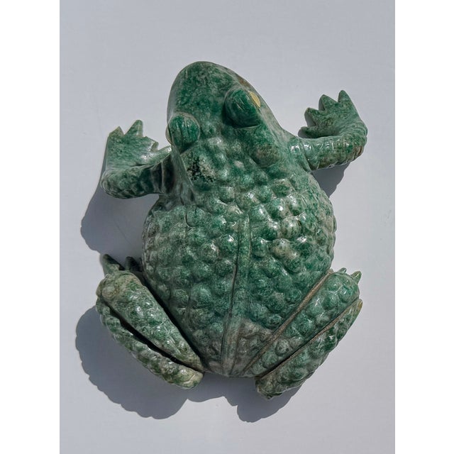 Green Carved Green Hardstone Frog Sculpture, Chinese, Late 20th Century For Sale - Image 8 of 13