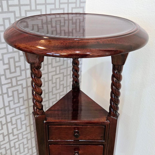 Mid 20th Century Georgian-Style Mahogany Plant Stand With Barley Twist Legs, 2 Drawers & Undershelf For Sale In Dallas - Image 6 of 12