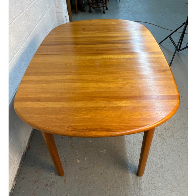 Mid-Century Modern Teak Oval Extension Dining Table For Sale - Image 11 of 16
