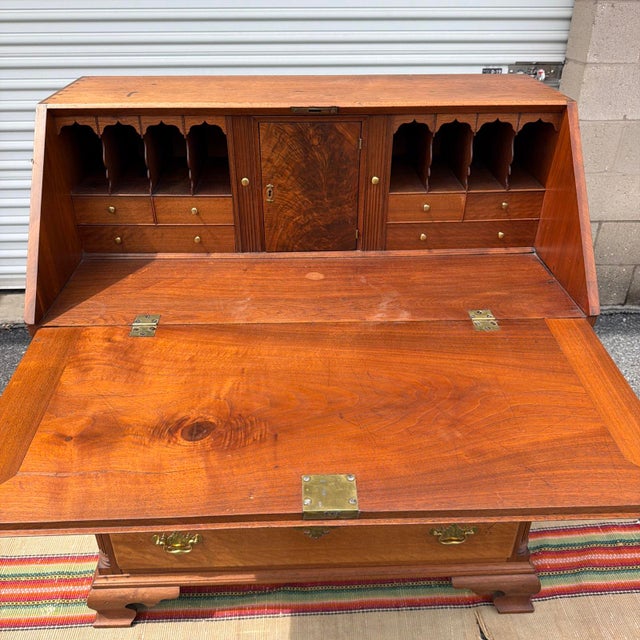 Antique Walnut Chippendale Slant-Front Desk, Shenandoah Valley of Virginia, Circa 1770 For Sale - Image 11 of 18