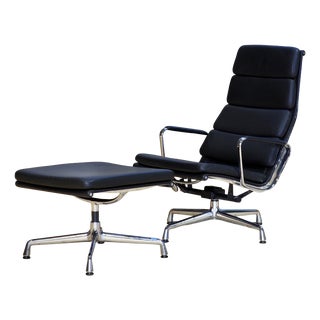 Set of Soft Pad Lounge Chair and Ottoman in Black by Charles & Ray Eames for Vitra, 2000s For Sale