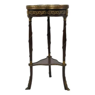 Antique Late 19th Century Louis XV Style Marquetry Side Table For Sale
