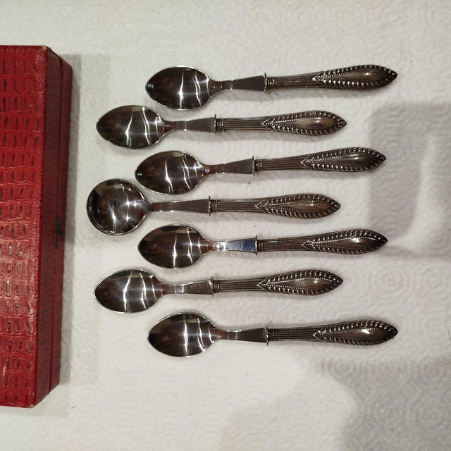 Teaspoons and Sugar Spoon in Silver, Set of 8 For Sale - Image 6 of 8