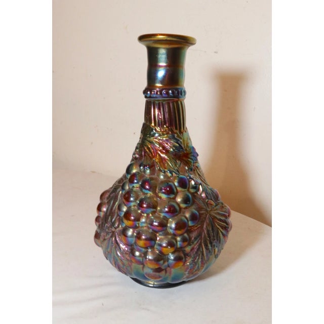 Figurative Rare Vintage Carnival Iridescent Glass Figural Leaf and Berry Grape Fenton Vase For Sale - Image 3 of 12