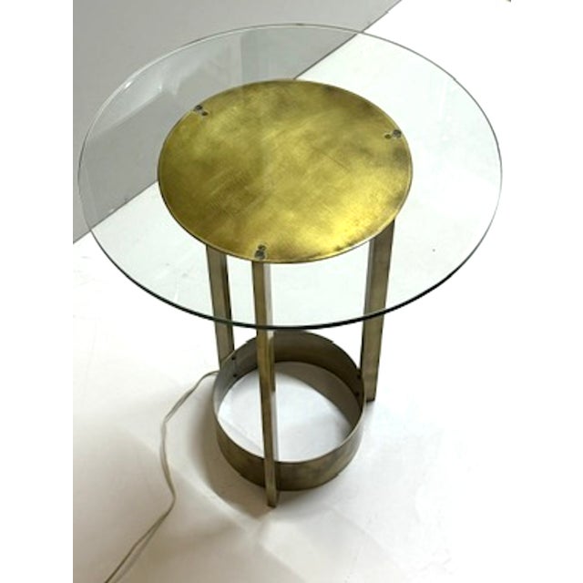 Gold Fontana Arte Illuminated Patinated Brass & Glass Side Table, Italy 1960s For Sale - Image 8 of 9