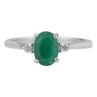 Everyday Oval Emerald Gemstone and Diamond Ring in Sterling Silver, Size 6.5 For Sale