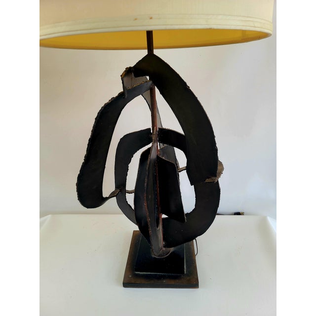 Mid-Century Modern 1960s Laurel Brutalist Sculptural Table Lamp For Sale - Image 3 of 10