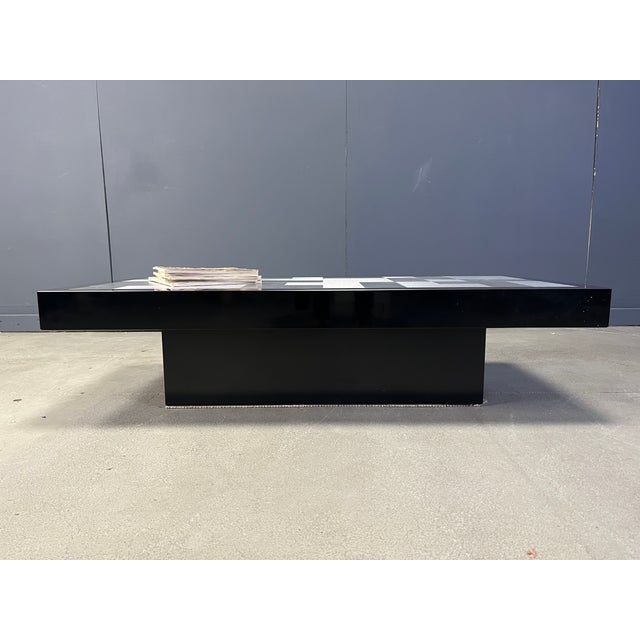Vintage Lacquer and Aluminum Coffee Table, 1970s, in Very Good conditions. Designed 1970 to 1979