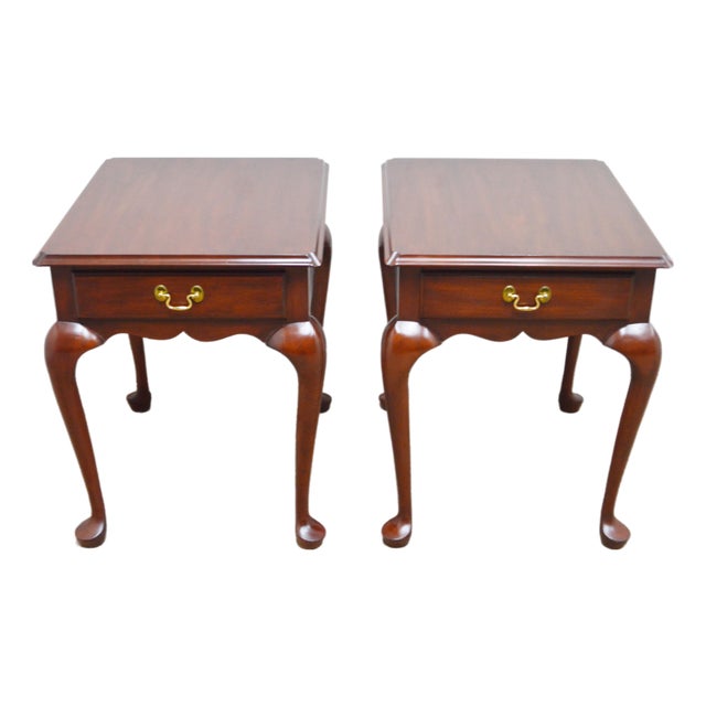 Henkel Harris Mahogany Side Tables a Pair For Sale