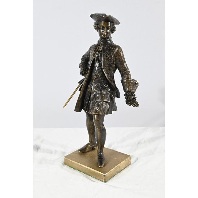 The Gentleman with the Tricorn, Late 19th Century, Bronze, in Good conditions. Designed 1890 to 1919