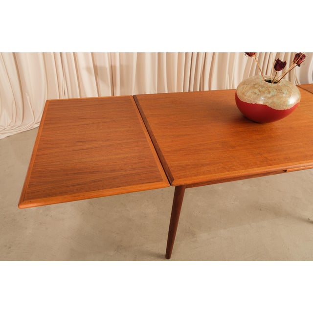 Brown Vintage Extendable Dining Table Attributed to Dyrlund, 1970s For Sale - Image 8 of 13