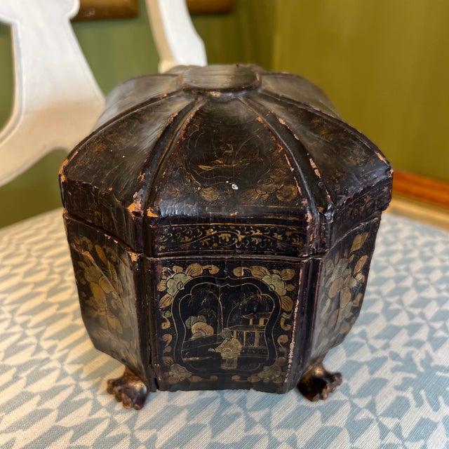 Antique Chinese Export Black Lacquered Heavily Distressed Tea Caddy For Sale In New York - Image 6 of 9