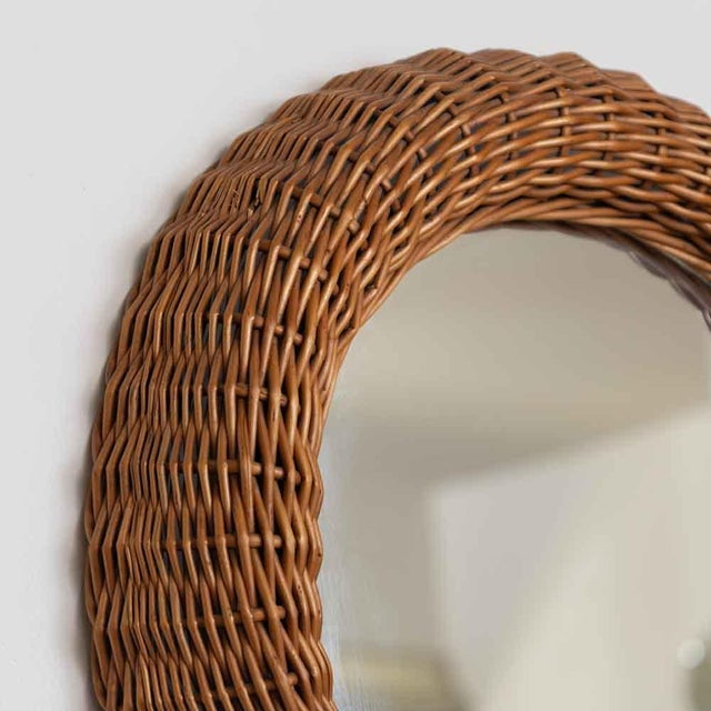 Wood 1960s French Wicker Circular Mirror For Sale - Image 7 of 10