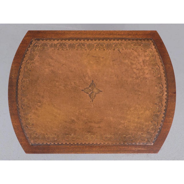 English Tilt Top Wine Table, 1970s For Sale - Image 10 of 12