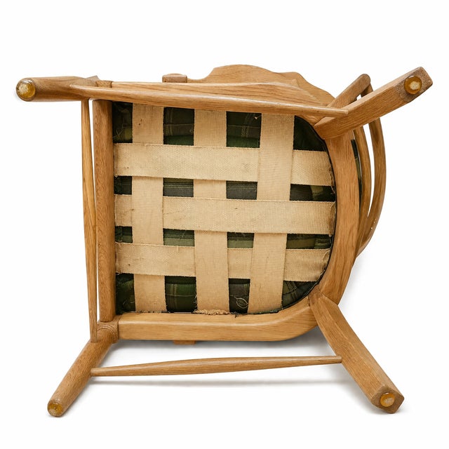 1960s Vintage Danish Lounge Chair in Oak by Henning Kjærnulf, 1960s For Sale - Image 5 of 7