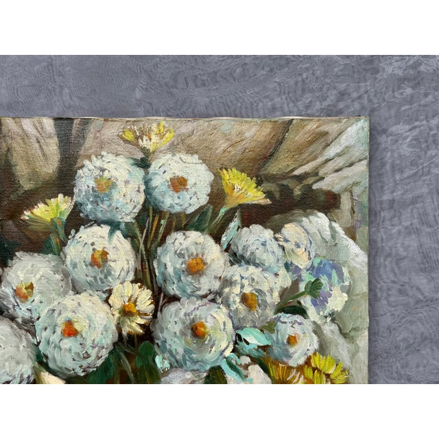 1980s Vintage Still Life Floral Oil Painting For Sale - Image 5 of 11