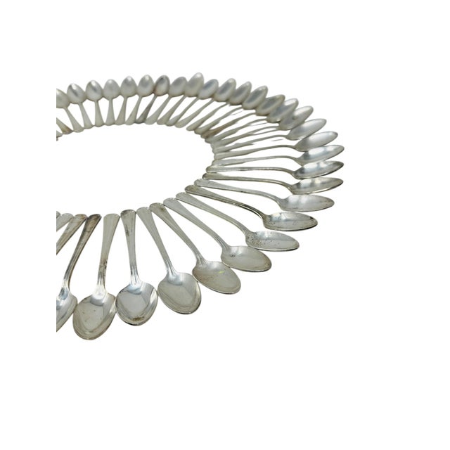 Vintage Victor S. Co. A1+ Silverplate Demitasse Spoons (X47) | 1920s 1930s Randolph Ins283 Pattern | Hotel Silver Coffee Spoons For Sale In Tampa - Image 6 of 15