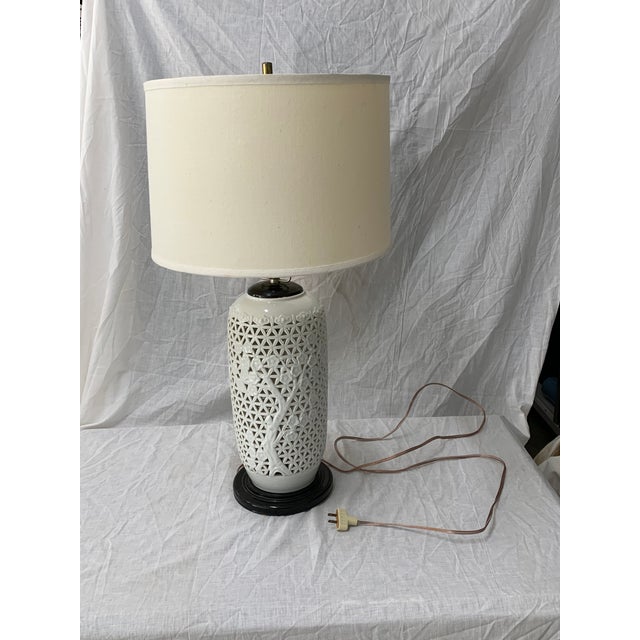 Early 20th Century Reticulated White Ginger Jar Lamp Wood Base and Cap