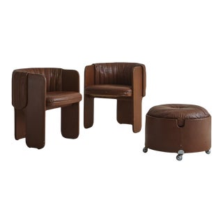Channeled Accent Chairs with Pouf by Luigi Massoni for Poltrona Frau - 3 Pieces For Sale