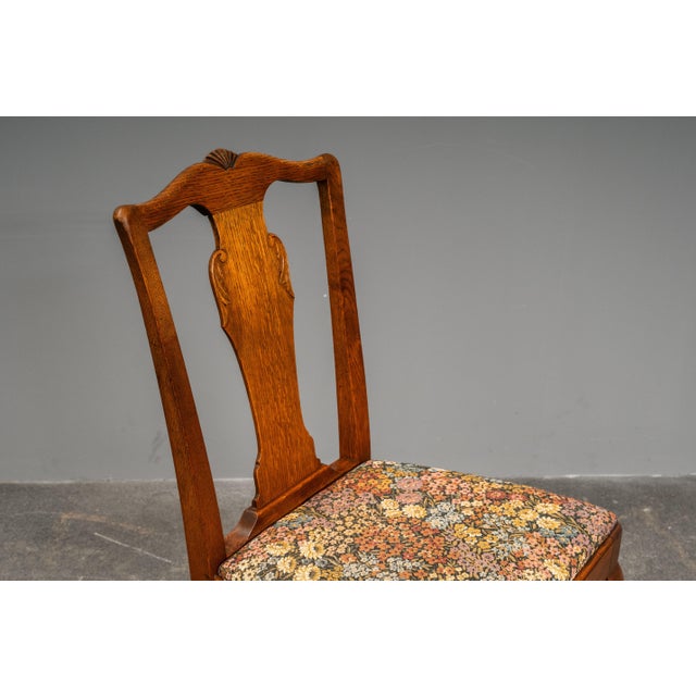 20th Century Art Nouveau Chairs in Oak, Set of 4 For Sale - Image 12 of 18