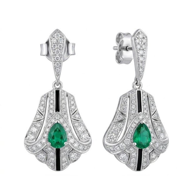 Modern Natural Emerald and Diamond Stud Earrings in 18k Gold For Sale - Image 3 of 8