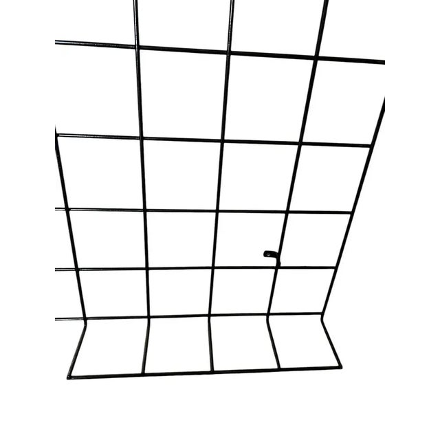 Mid-century wardrobe by Karl Fichtel for Drahtwerke Erlau AG Aalen. Made of wire and flexible with hooks. There is a hat...