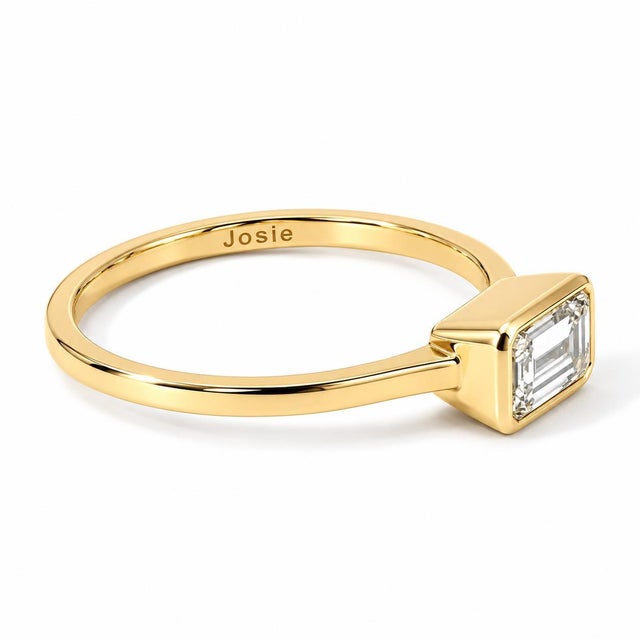 Mid-Century Modern Mid 20th Century 14k Yellow Gold Bezel-Set 1 Carat Emerald Cut Diamond Ring, Size 7.5 For Sale - Image 3 of 4