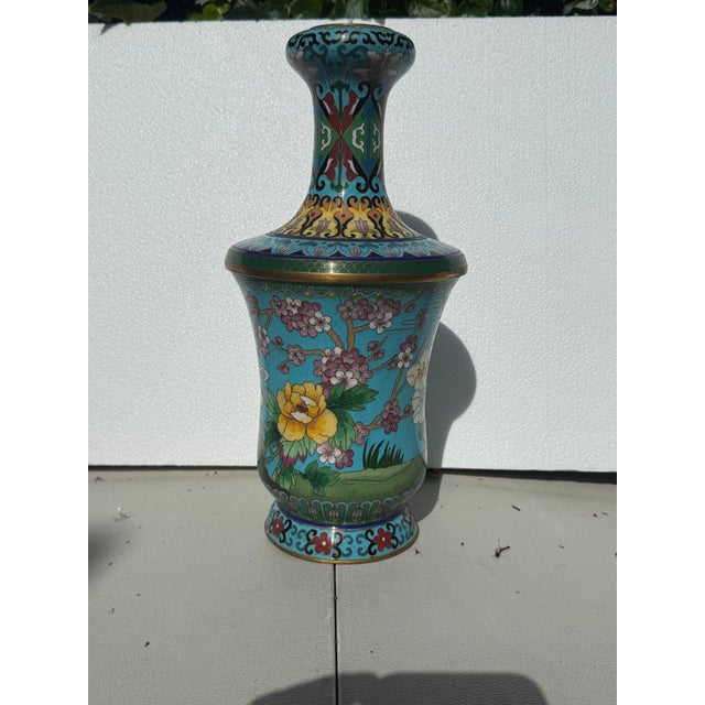 A lovely Accent piece. Unusual form on this one as during the various periods of the 20c. The Chinese incapsulated all...