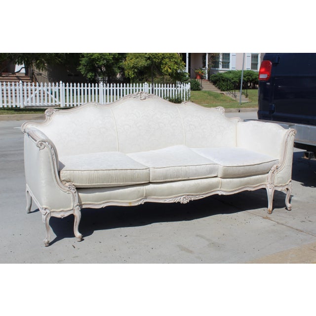 Louis XV Style Vintage White Settee For Sale - Image 4 of 11