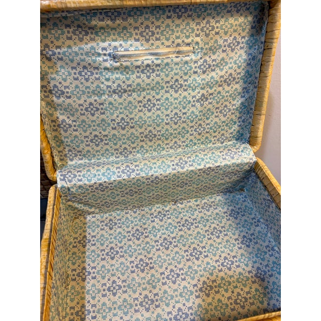 Nesting Wicker Picnic Baskets or Sewing Baskets Set of 3 For Sale - Image 4 of 6