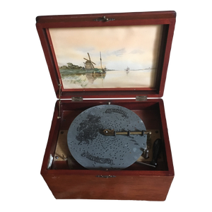Antique Early 1900’s Regina Music Box