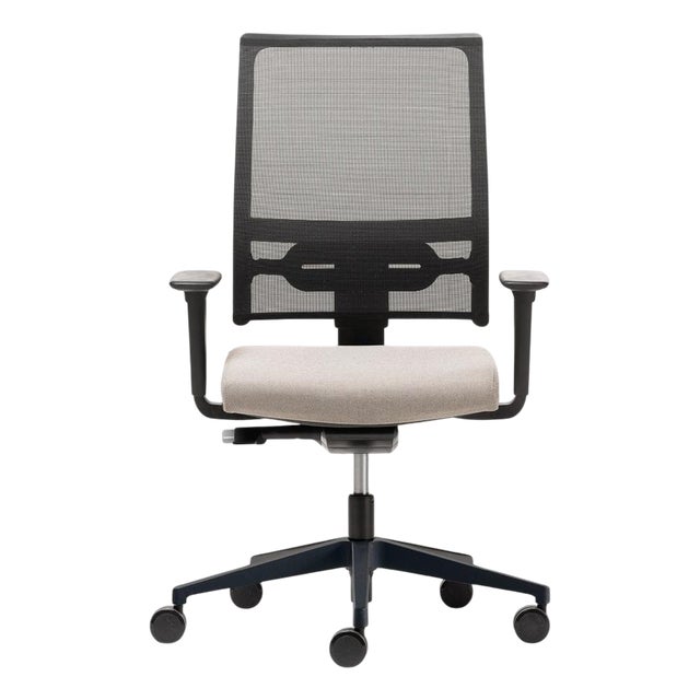 Honey Up High Backrest Managerial Armchair by Quinti Sedute For Sale