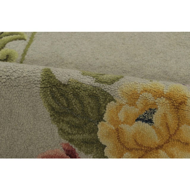 Antique Hooked Gift-Size Rug With Floral Bouquet & Foliate Border - Rug & Kilim For Sale In New York - Image 6 of 7