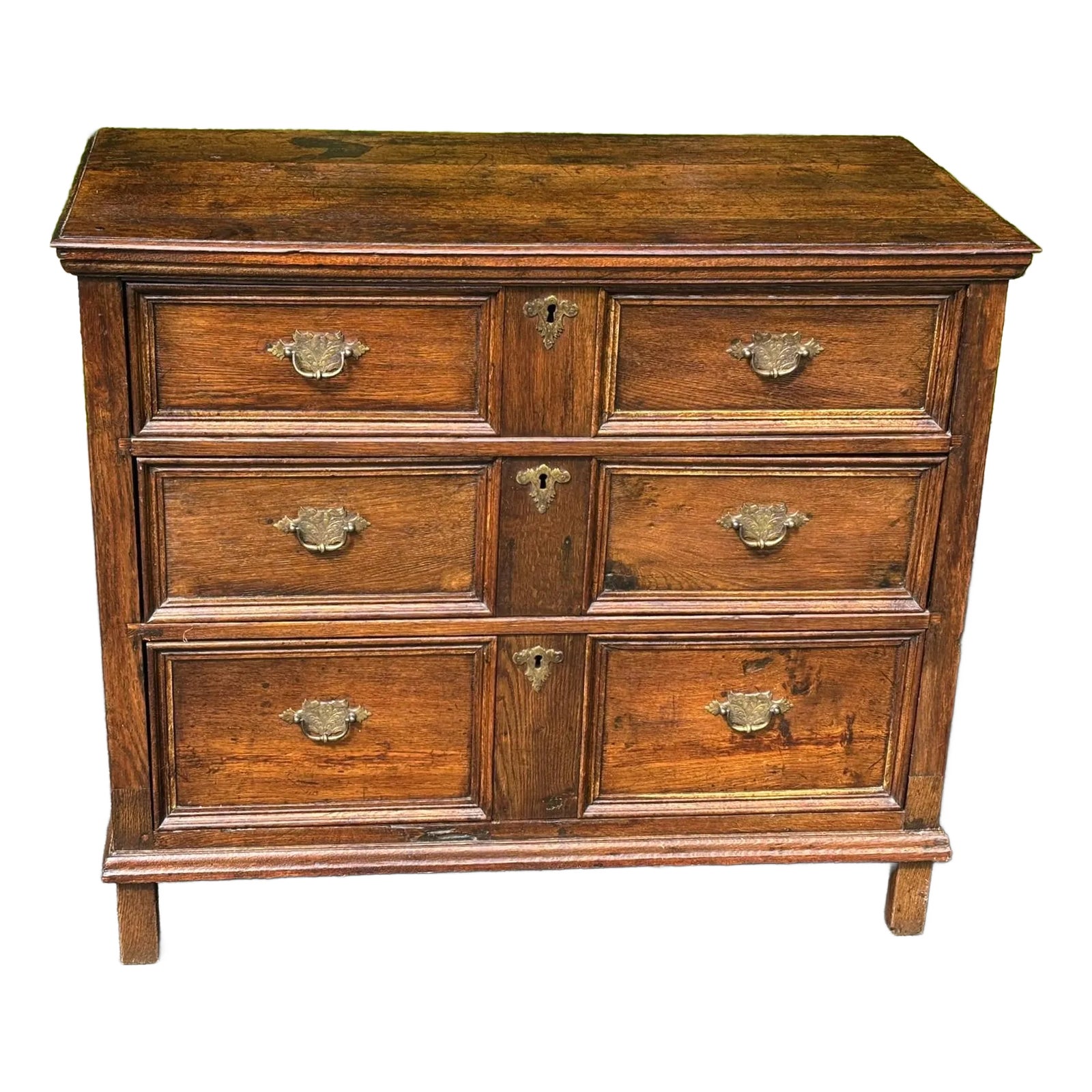 Fine 17th Century William and Mary Oak Chest of Drawers | Chairish