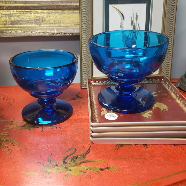 English 19th Century Anglo-Irish Sweetmeat Dishes - a Pair For Sale - Image 3 of 4