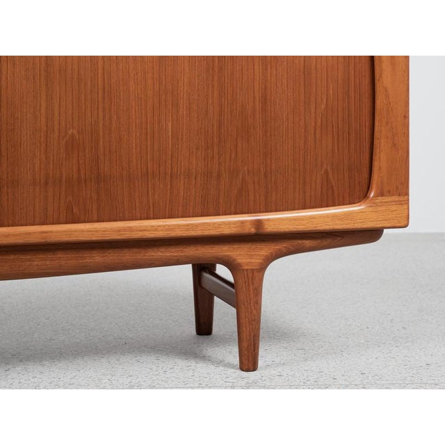 Midcentury Danish Sideboard in Teak attributed to Johannes Andersen for Silkeborg - with Rolling Doors For Sale - Image 5 of 10