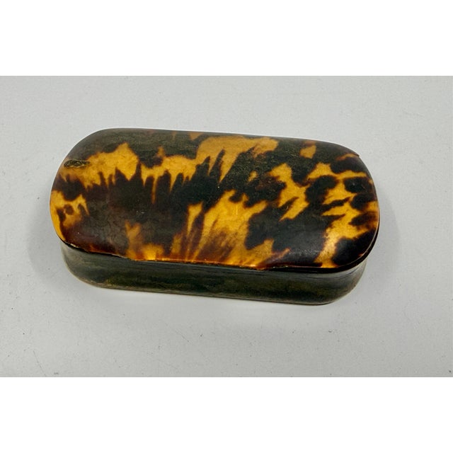 19th Century Set of 3 Victorian Horn Snuff or Trinket Boxes For Sale - Image 17 of 18