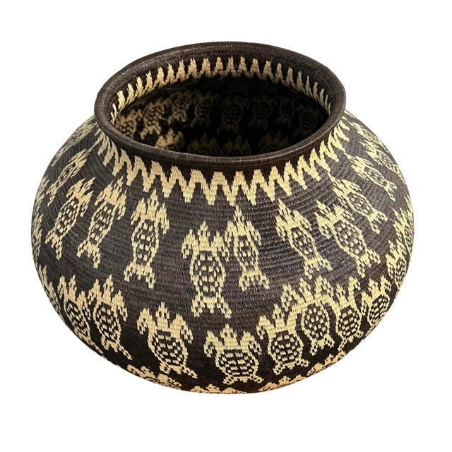20th Century Emberá-Wounaan Turtle Basket For Sale In Chicago - Image 6 of 11