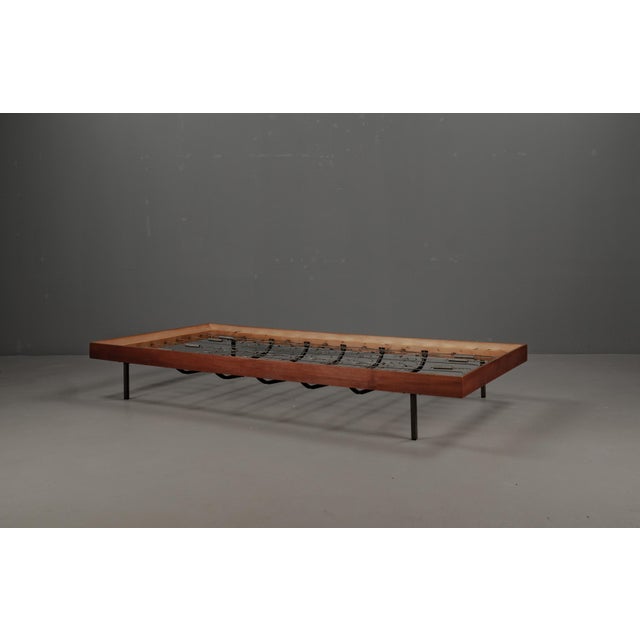 Mid-Century Modern German Bauhaus Oak Daybed, 1960s For Sale - Image 3 of 18