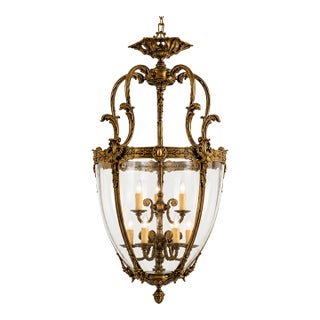 Metropolitan Lighting Traditional Bronze 8-Light Glass Lantern Chandelier For Sale