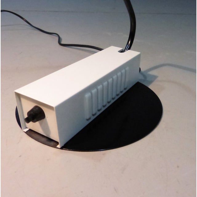 Italian Desk Lamp in White & Black, 1980s For Sale - Image 6 of 15