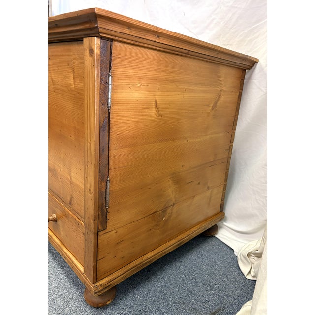 Antique Rustic Primitive Pine Two Door Cabinet With Drawer, Locks, and Key For Sale - Image 9 of 18