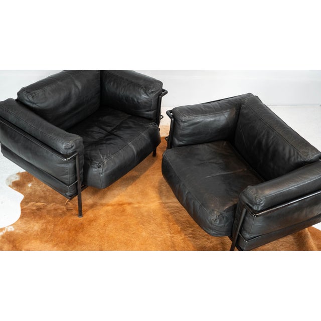 1980s Le Corbusier Lc3 Grand Modele Attr. Lounge Chairs - A Pair For Sale - Image 9 of 16