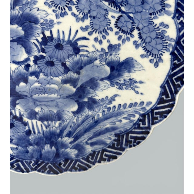Antique Chinese Japanese Blue White Floral Charger Wall Cabinet Plate 19th Cent For Sale - Image 4 of 10