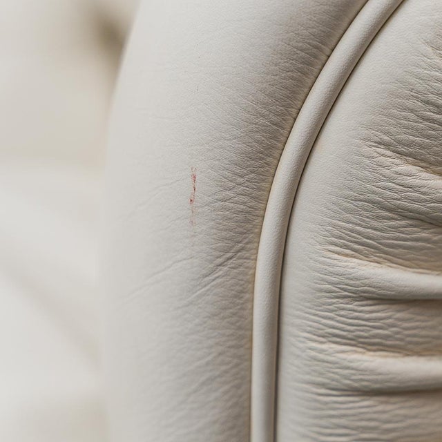 Vintage Chesterfield Three-Seater Sofa in Leather, 1970s For Sale - Image 10 of 12