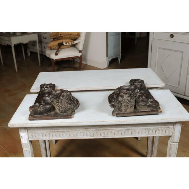1690s French Louis XIV Period Carved Cherub Appliques from Strasbourg - A Pair For Sale - Image 11 of 13