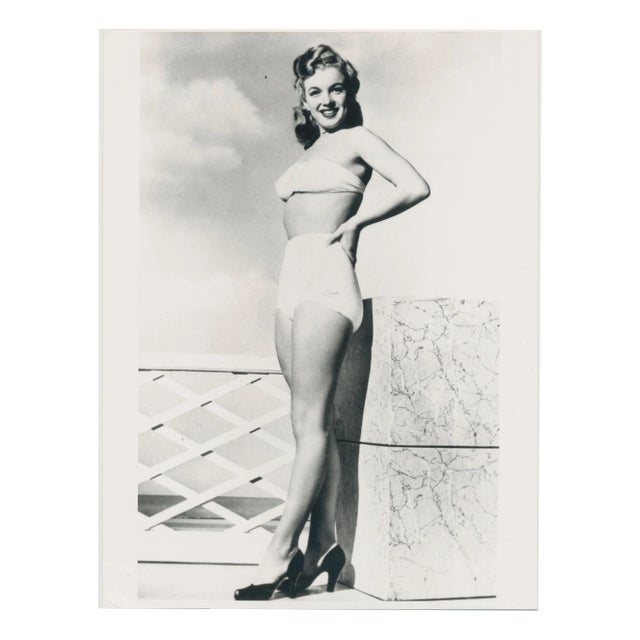 Marilyn Monroe Studio Shoot, 1950s, Photograph For Sale